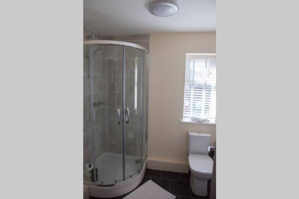 13 The Grosvenor, Luxury Flat, Newmarket, *
