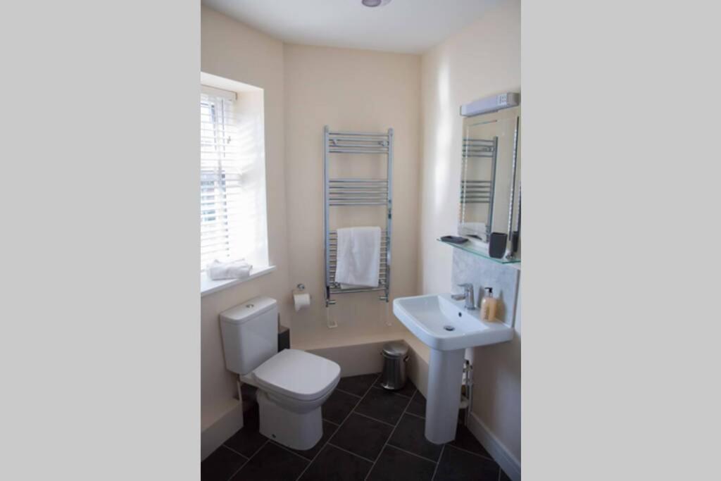 13 The Grosvenor, Luxury Flat, Newmarket, Apartment *