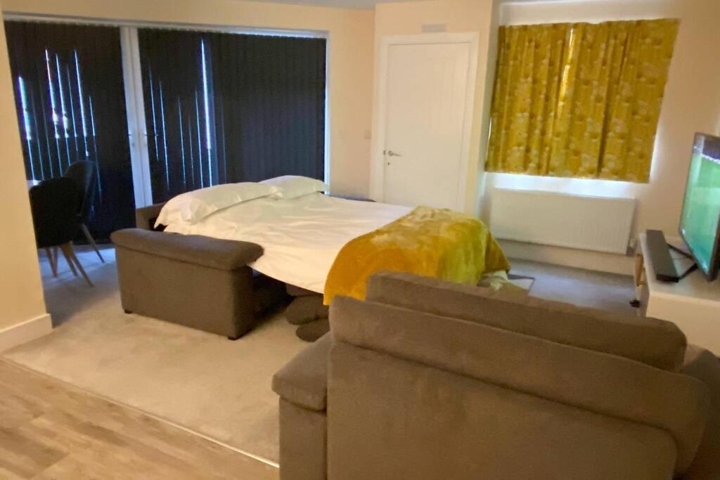 13 The Grosvenor, Luxury Flat, Newmarket, * Newmarket (Suffolk)